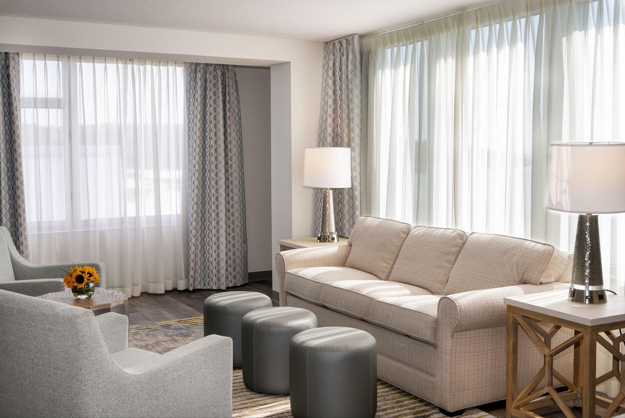 Sea Crest Beach Resort Falmouth Bagian luar foto