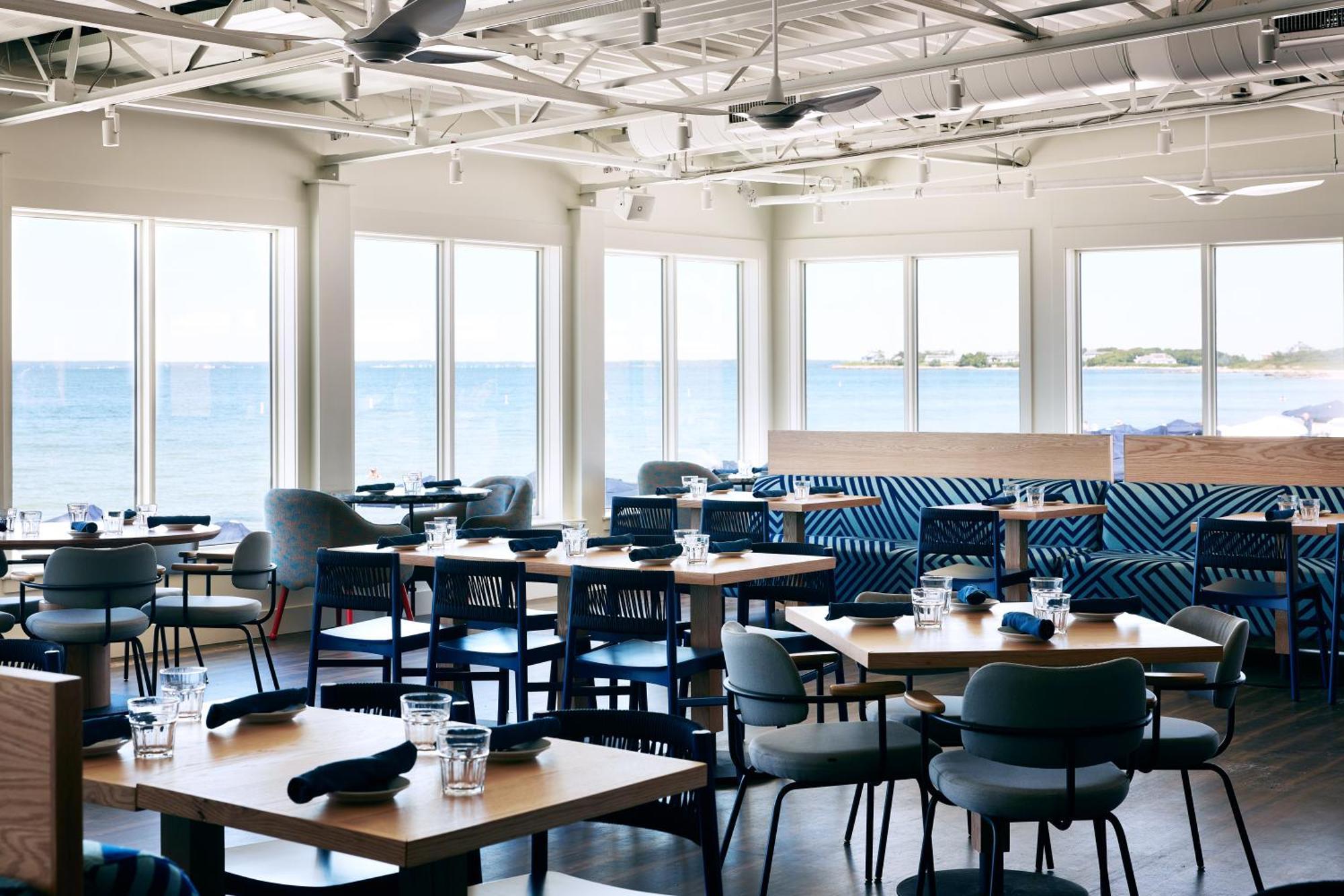 Sea Crest Beach Resort Falmouth Bagian luar foto